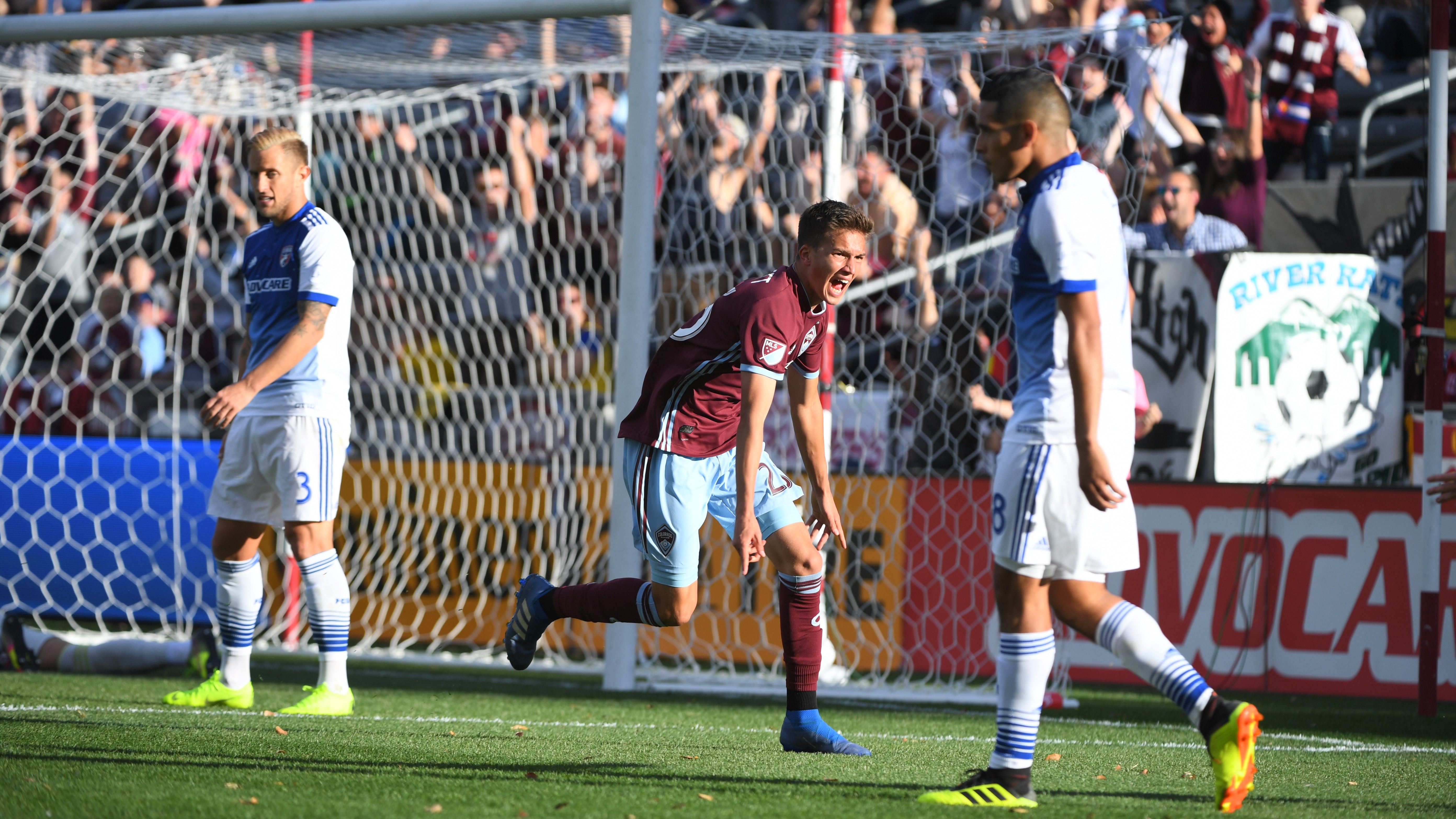 Bassett Goal Dallas.jpg