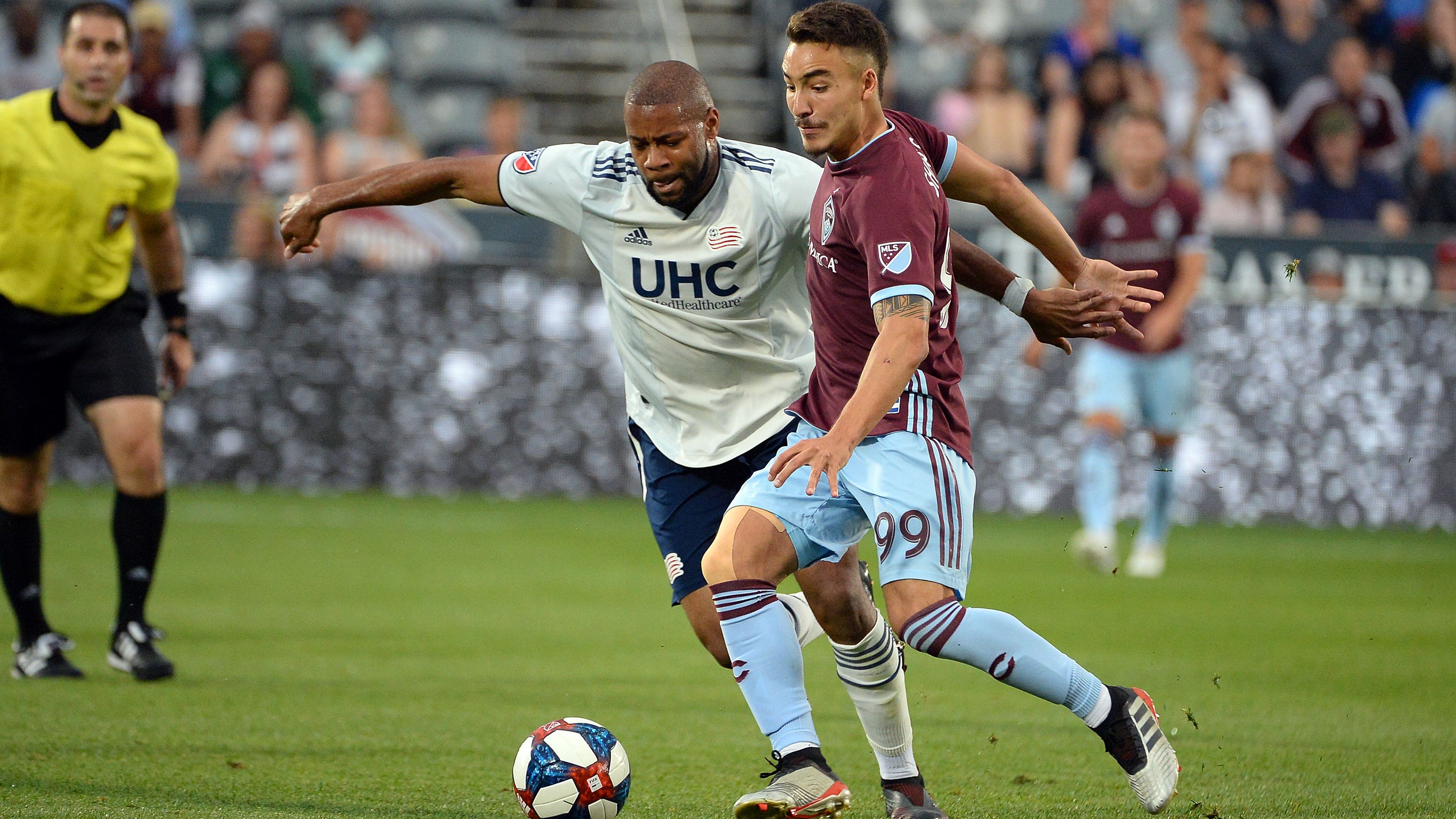 Shinyashiki Revs 2019.jpg